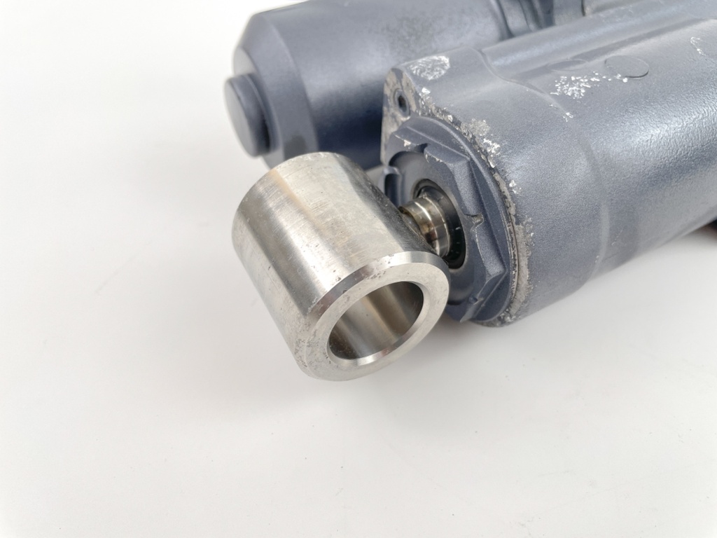 2005 + 50 60 HP Yamaha 4 Stroke Power Trim Tilt Unit Assembly 6C5-43800-01-8D