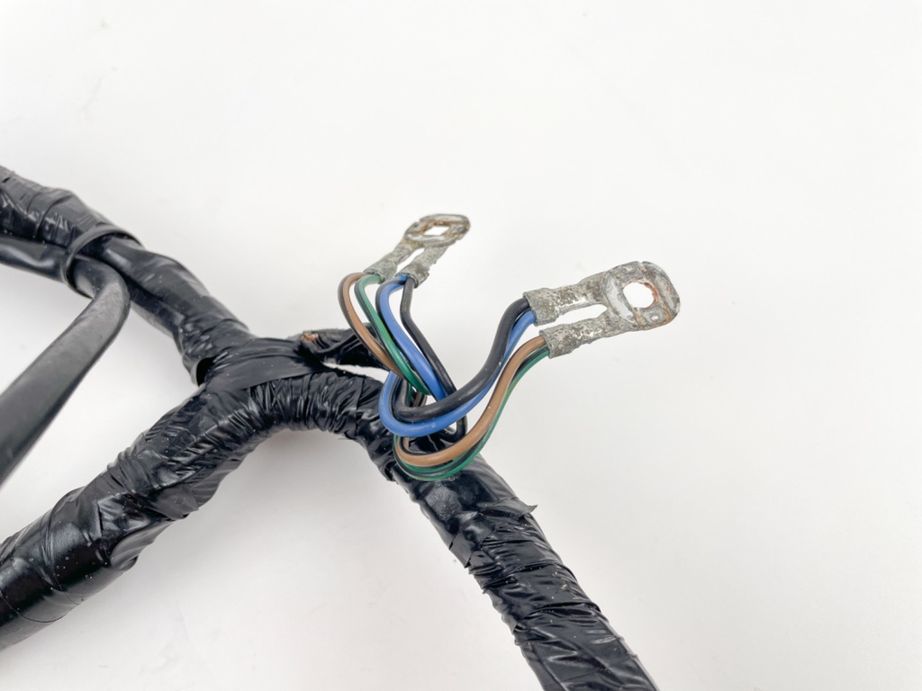 2004 Honda 130 HP 4 Stroke Outboard Engine Wire Harness 32520-ZW5-000 OEM