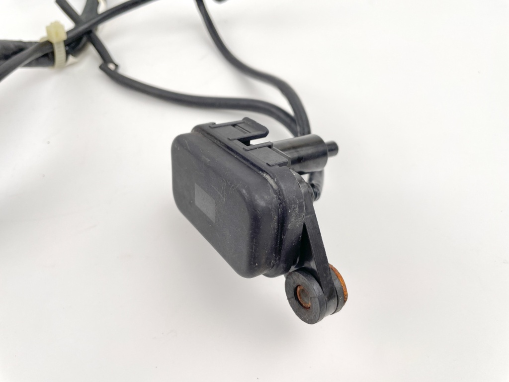 2004 Honda 130 HP 4 Stroke Outboard Engine Wire Harness 32520-ZW5-000 OEM