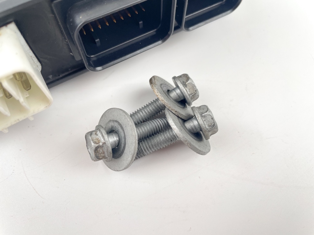 2007 Honda 225 HP 4 Stroke Outboard Engine Control Unit ECU 34750-ZY3-A04 OEM