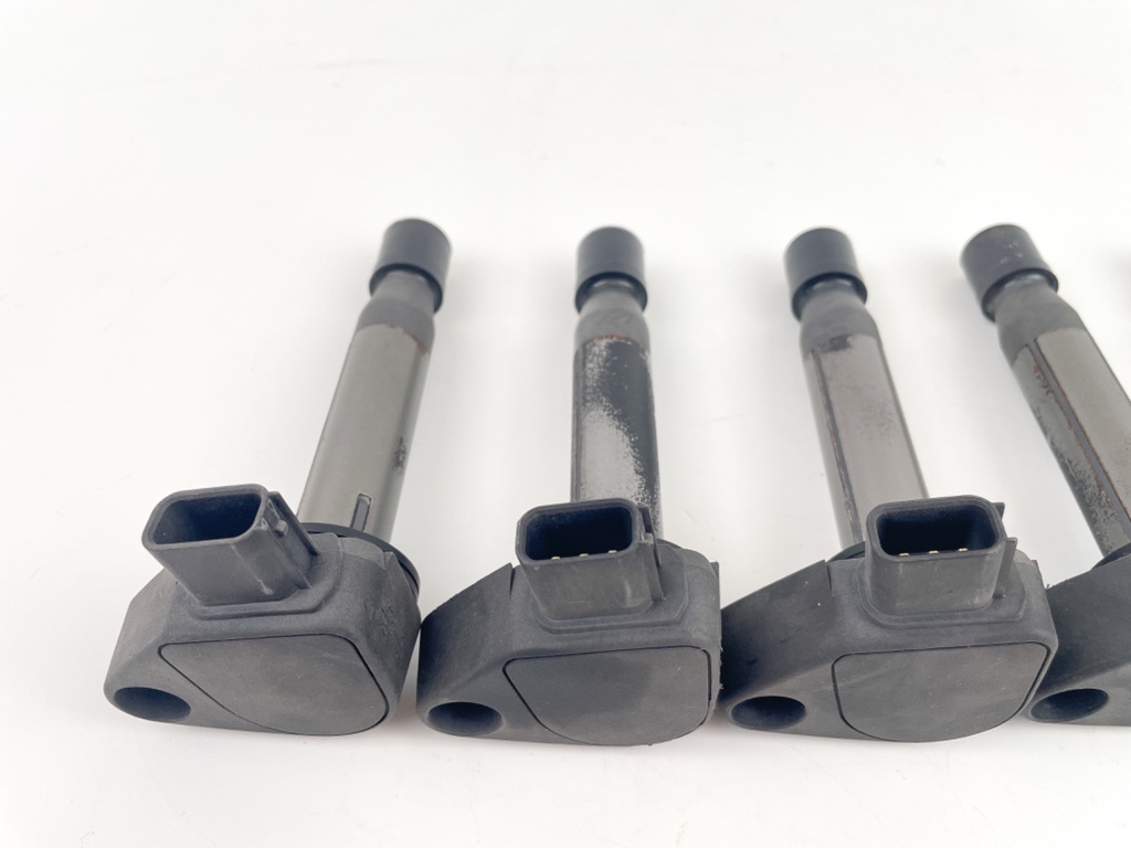 2007 Honda 225 HP 4 Stroke Outboard Ignition Coil Set 30520-ZY3-003 OEM