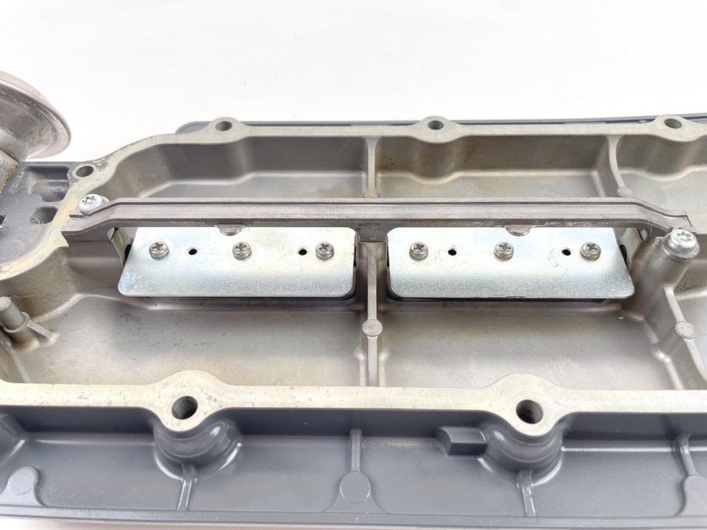 Honda 200 225 250 HP 4 Stroke Outboard Intake Manifold Cover 17130-ZY3-003ZA