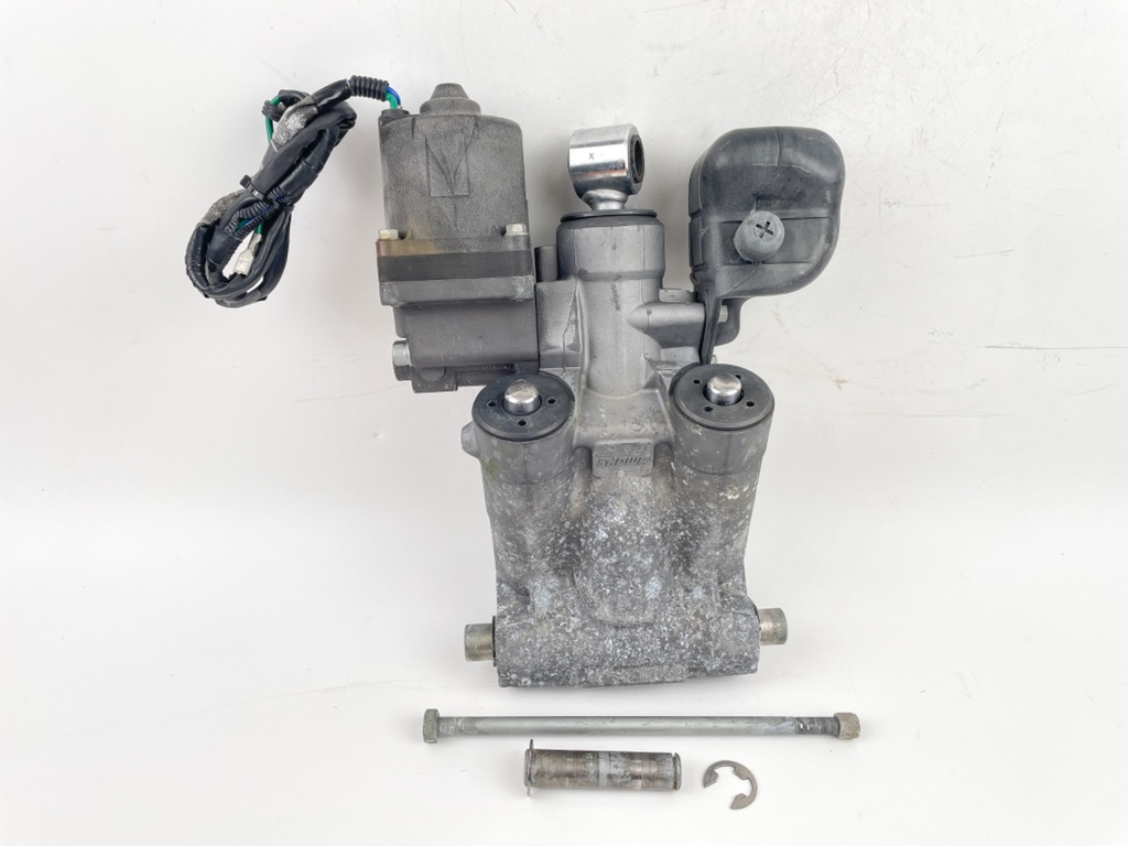 2002 + Honda 90 115 130 135 150 200 225 HP Outboard Power Trim Tilt Unit 56000-ZY3-063
