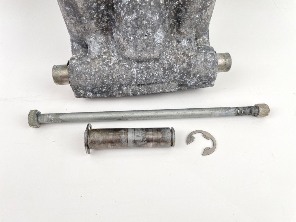 2002 + Honda 90 115 130 135 150 200 225 HP Outboard Power Trim Tilt Unit 56000-ZY3-063