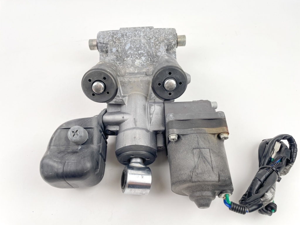 2002 + Honda 90 115 130 135 150 200 225 HP Outboard Power Trim Tilt Unit 56000-ZY3-063