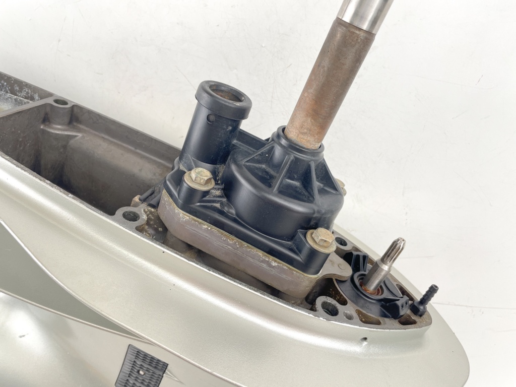 2006 + Honda BF 200 225 HP Outboard 25" XL Lower Unit Gear Case 41100-ZY3-C13ZA