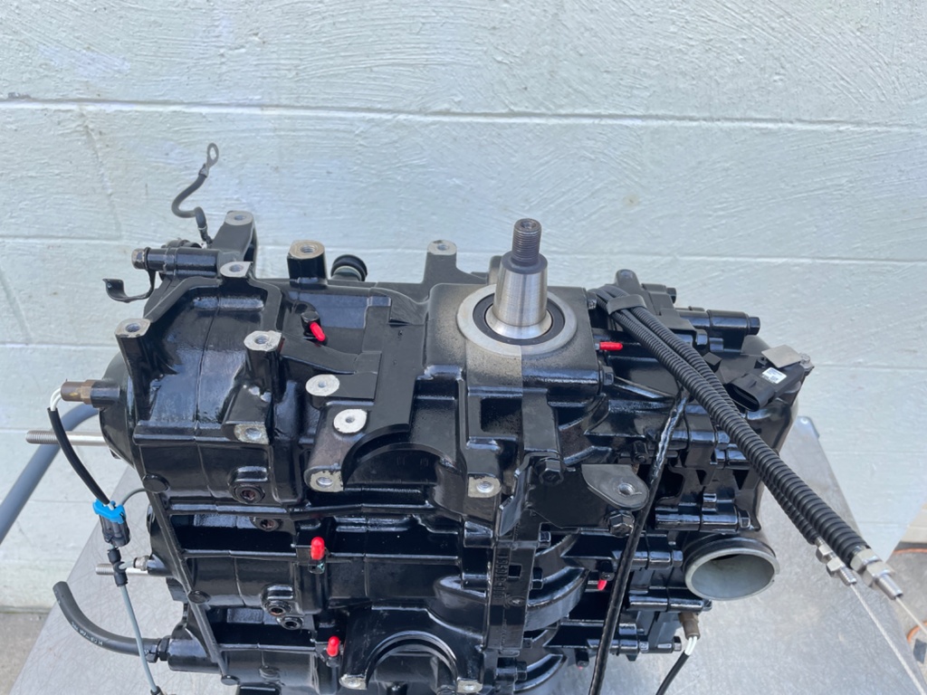 2006 Mercury 115 HP 2 Stroke Outboard Powerhead 891767A04 OEM