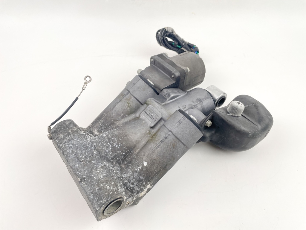 2002 + Honda 90 115 130 135 150 200 225 HP Outboard Power Trim Tilt Unit