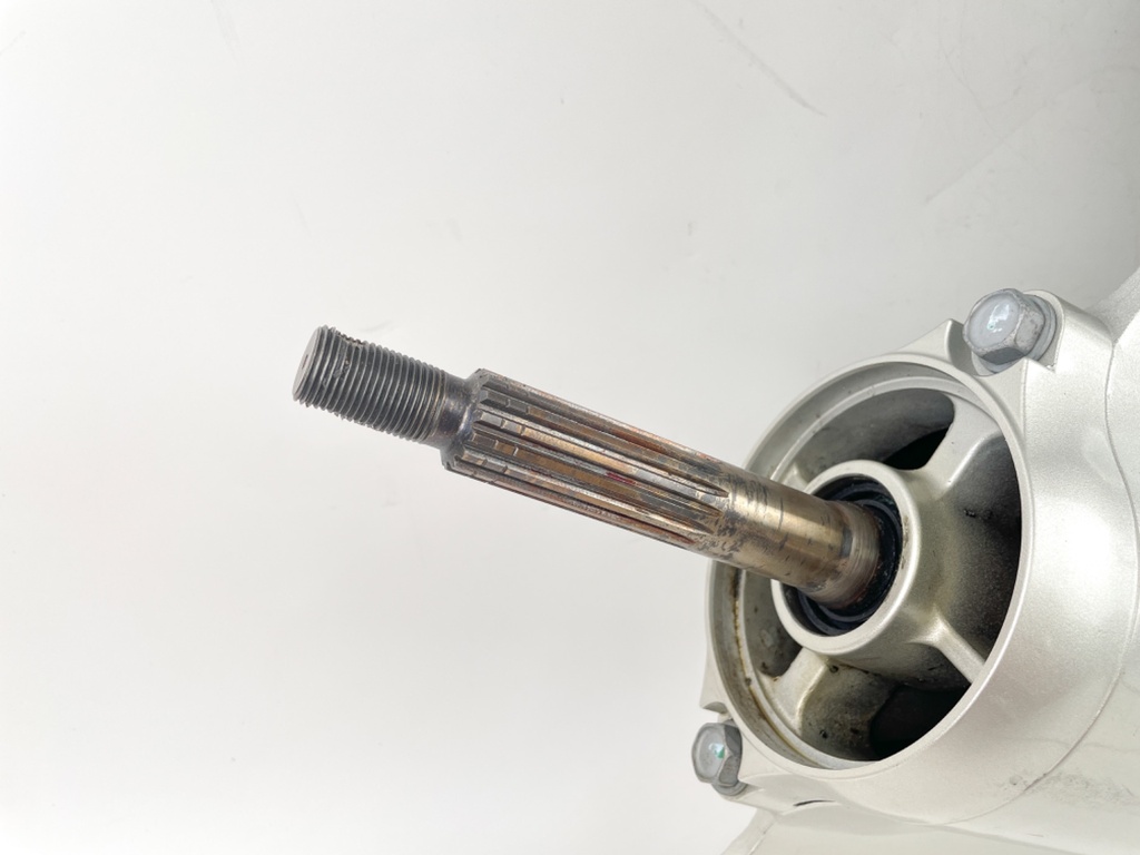 2006 + Honda BF 200 225 HP Outboard 25" XL Lower Unit 41100-ZY3-E03ZA Counter