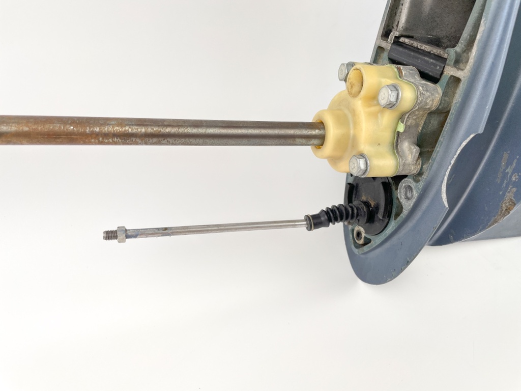 84-94 Yamaha 40 HP 2 Stroke Outboard Long Lower Unit Gear Case 6H4-45300-12-EK