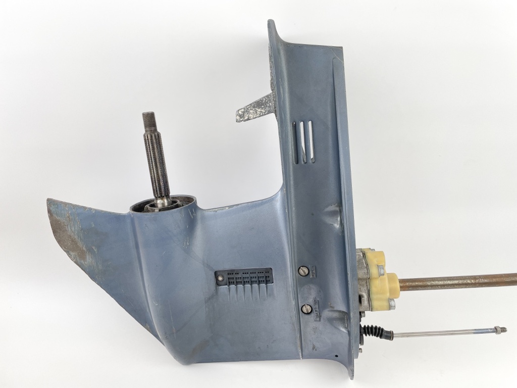 84-94 Yamaha 40 HP 2 Stroke Outboard Long Lower Unit Gear Case 6H4-45300-12-EK