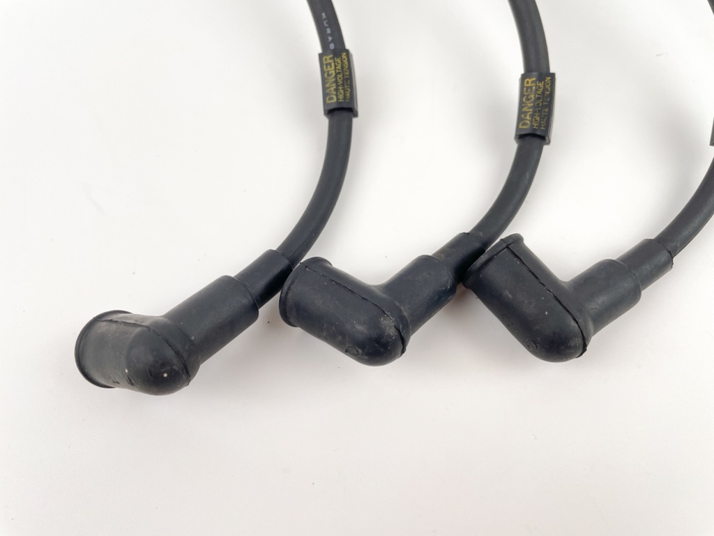 1986 Yamaha 40 HP 2 Stroke Outboard Ignition Coil Set 6H4-85570-20-00 OEM