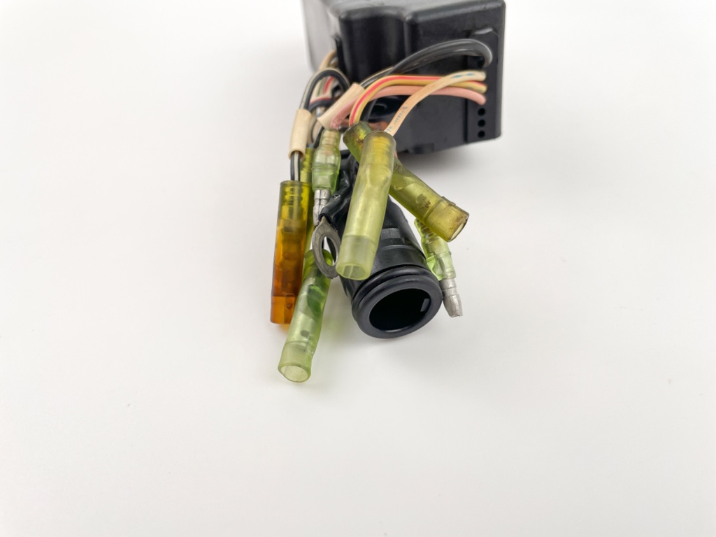 1986 Yamaha 40 HP 2 Stroke Outboard C.D.I CDI Assembly 6H4-85540-21-00 OEM