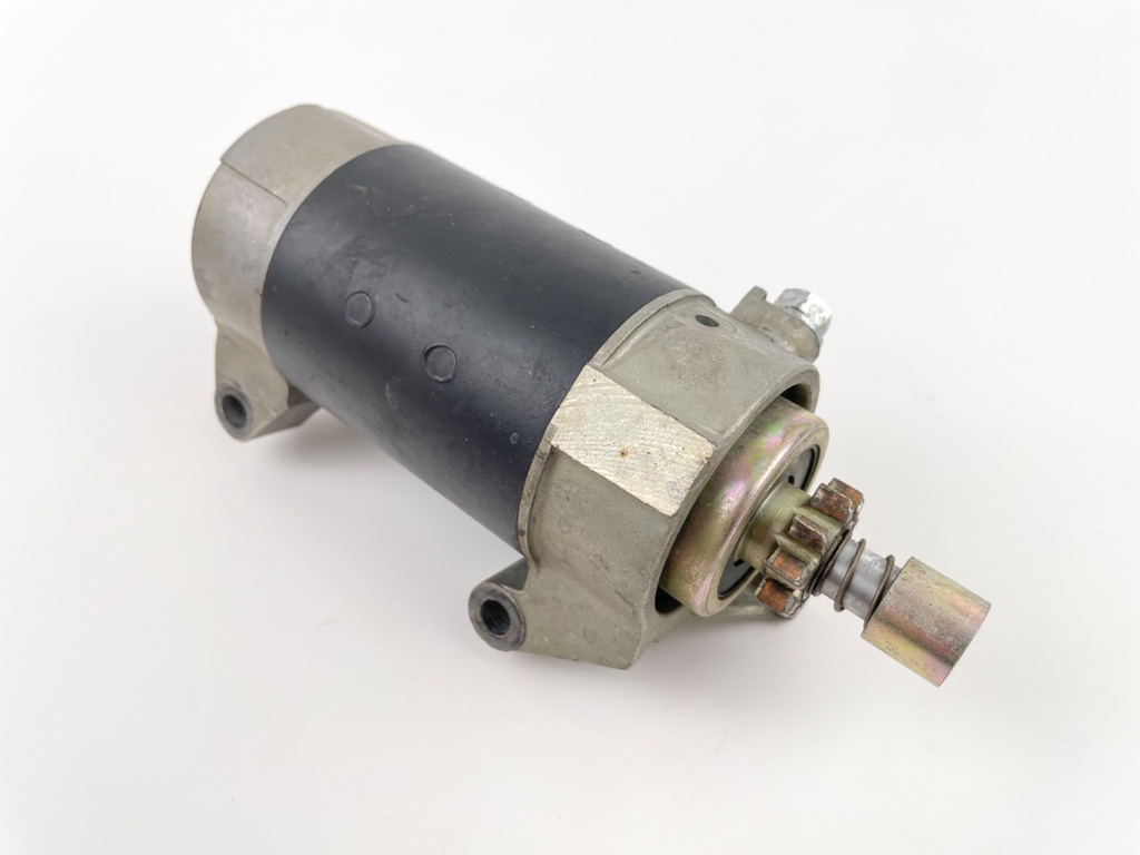 1986 Yamaha 40 HP 2 Stroke Outboard Starter Motor 6H4-81800-12-00 OEM
