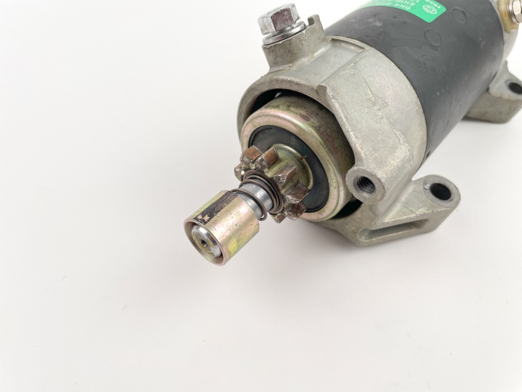 1986 Yamaha 40 HP 2 Stroke Outboard Starter Motor 6H4-81800-12-00 OEM