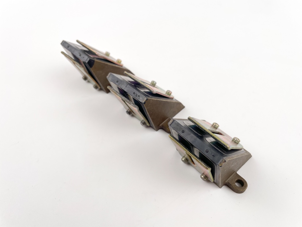 1986 Yamaha 40 HP 2 Stroke Outboard Reed Valve Assembly 6H4-13610-00-00 OEM