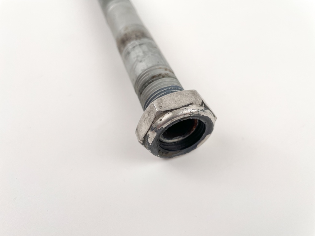 1986 Yamaha 40 HP 2 Stroke Outboard Clamp Bracket Bolt Tilt Tube 696-43131-01-00 OEM