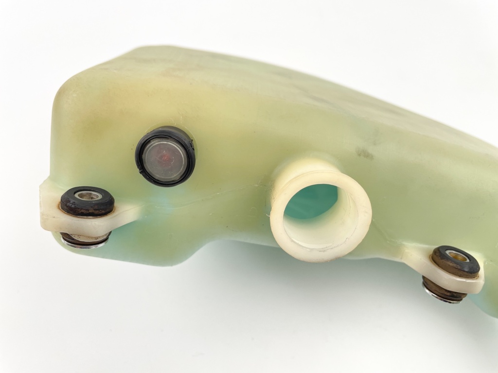 1986 Yamaha 40 HP 2 Stroke Outboard Oil Tank 6H4-21707-01-00 OEM