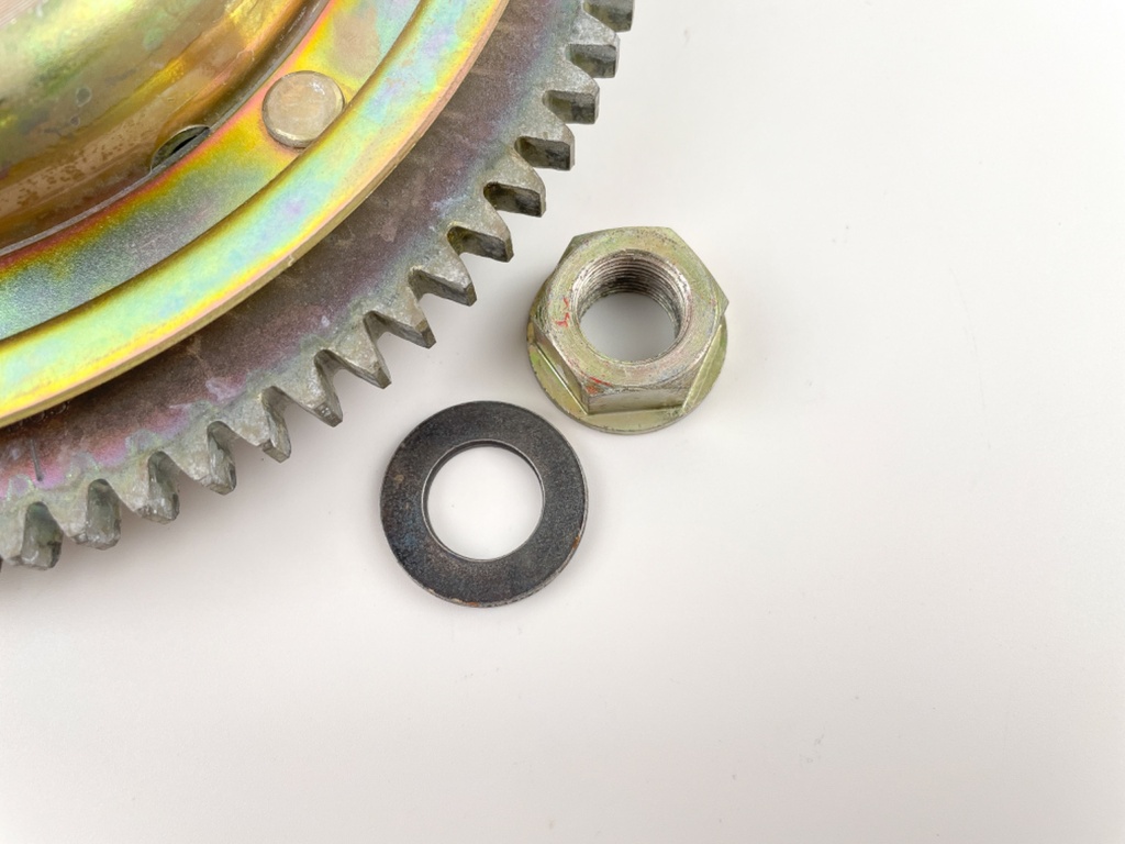 1986 Yamaha 40 HP 2 Stroke Outboard Flywheel Rotor 6H4-85550-A0-00 OEM