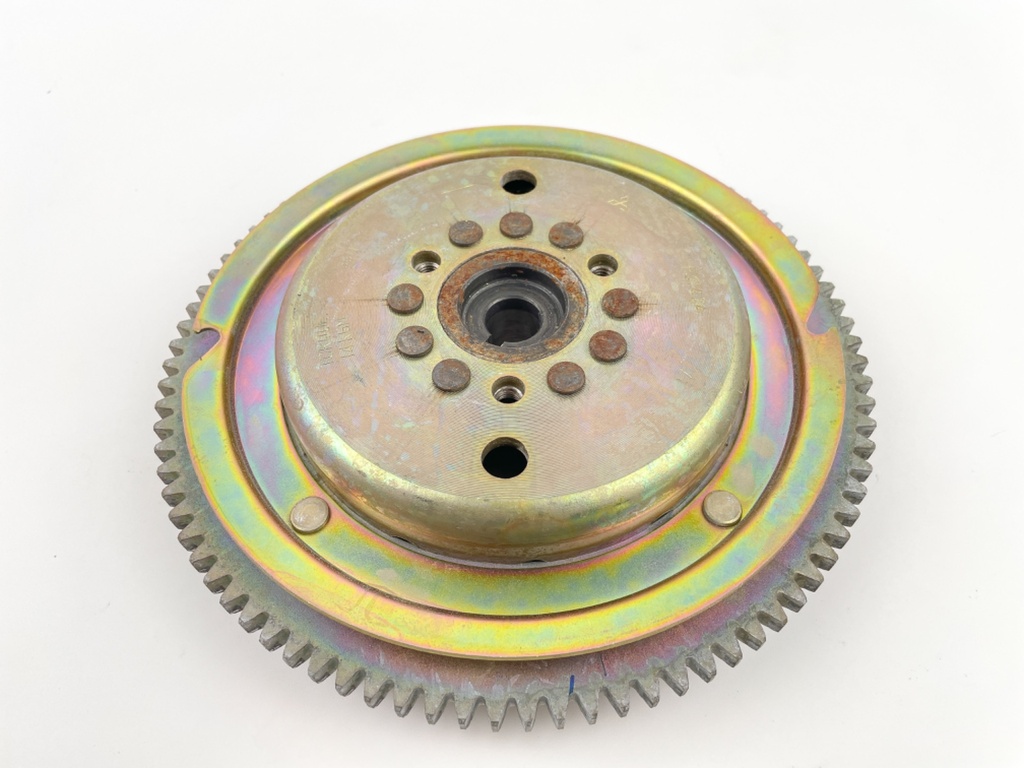 1986 Yamaha 40 HP 2 Stroke Outboard Flywheel Rotor 6H4-85550-A0-00 OEM