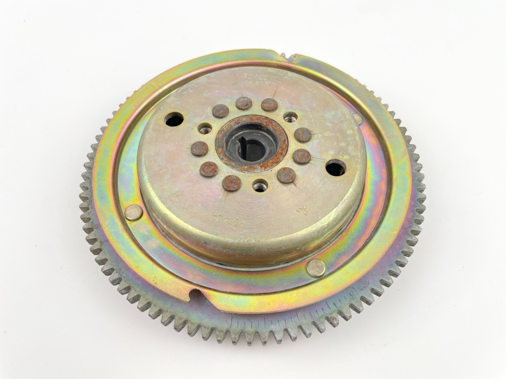 1986 Yamaha 40 HP 2 Stroke Outboard Flywheel Rotor 6H4-85550-A0-00 OEM