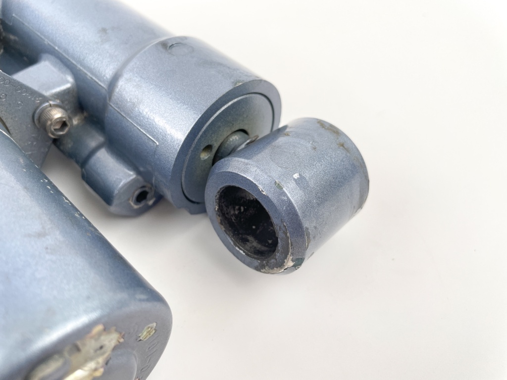 1986-1996Yamaha 40 50 HP 2 Stroke Outboard Power Trim Tilt Unit 6H5-43840-04-EK