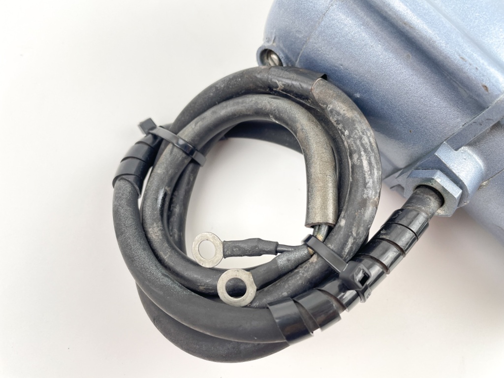 1986-1996Yamaha 40 50 HP 2 Stroke Outboard Power Trim Tilt Unit 6H5-43840-04-EK