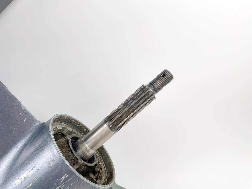 Yamaha 150 175 200 2.6L Outboard 2 Stroke XL Lower Unit Gear Case HPDI OX66 Carb