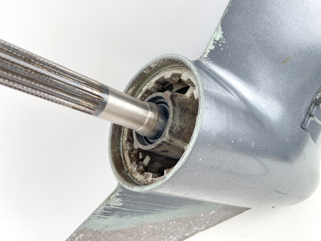 Yamaha 150 175 200 2.6L Outboard 2 Stroke XL Lower Unit Gear Case HPDI OX66 Carb