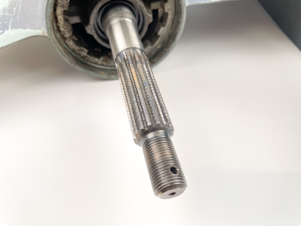 Yamaha 150 175 200 2.6L Outboard 2 Stroke XL Lower Unit Gear Case HPDI OX66 Carb