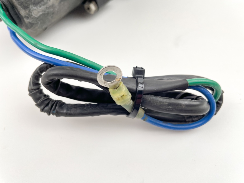 Yamaha 150HP Outboard Engine Power Trim & Tilt Unit Assembly 63P-43800-23-00