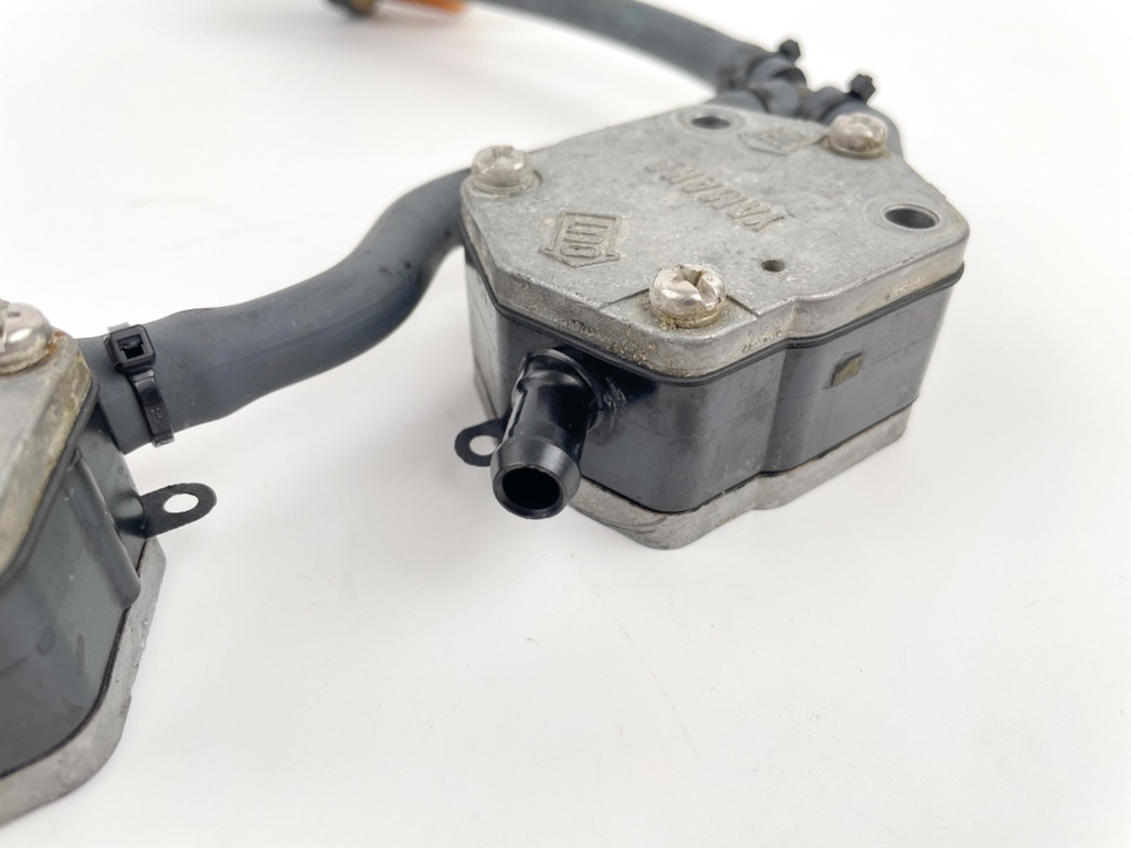 2002 Yamaha 150 HP 2 Stroke Outboard Fuel Pump W/ Filter Assembly 6E5-24410-03-00 OEM
