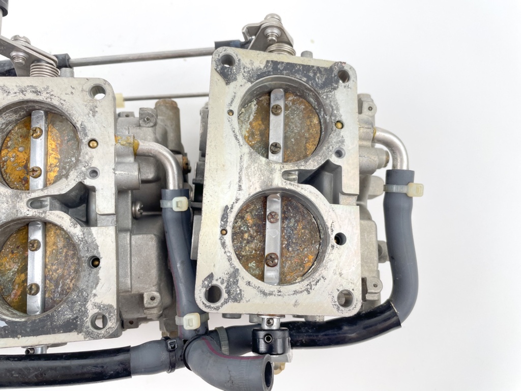 2002 Yamaha 150 HP 2 Stroke Outboard Carburetor Set 64C-14301-S1-00 OEM