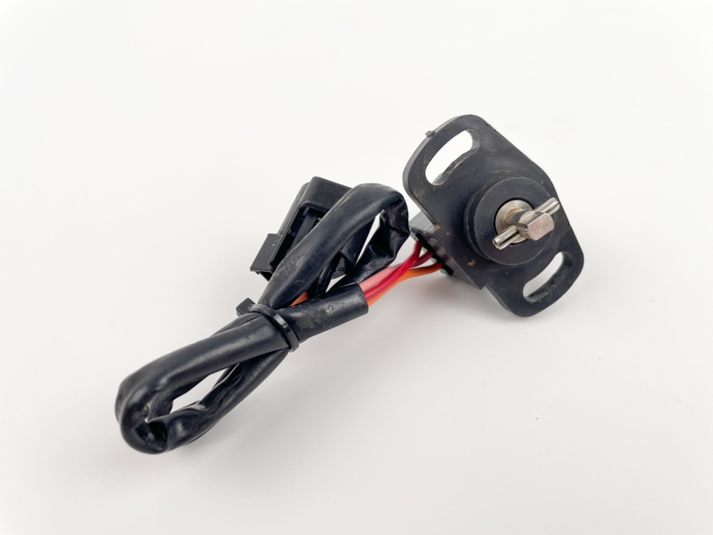 2000 Yamaha 250 HP 2 Stroke Outboard Throttle Position Sensor 61A-85885-00-00 OEM