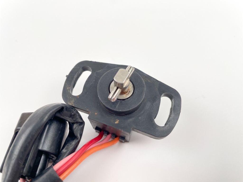 2000 Yamaha 250 HP 2 Stroke Outboard Throttle Position Sensor 61A-85885-00-00 OEM