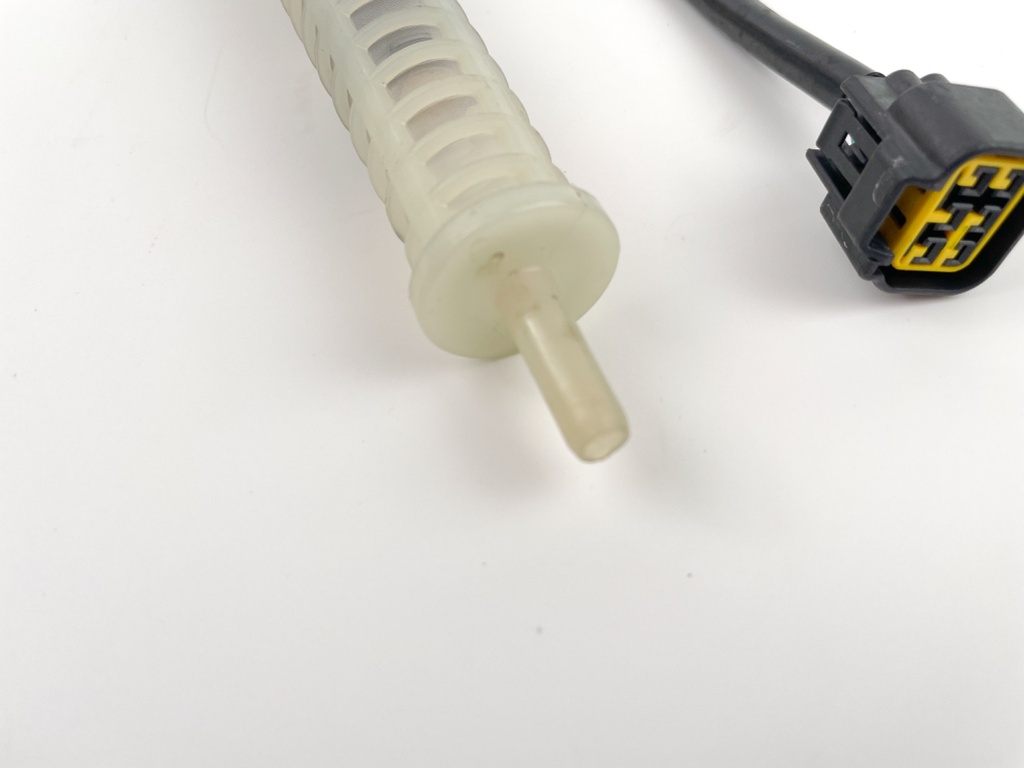 2000 Yamaha 250 HP 2 Stroke Outboard Oil Level Sensor 61A-85730-00-00 OEM