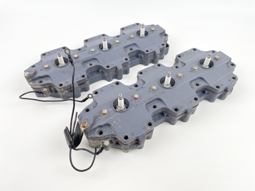 2000 Yamaha 250 HP 2 Stroke Outboard Cylinder Head Set 62J-11111-01-1S OEM