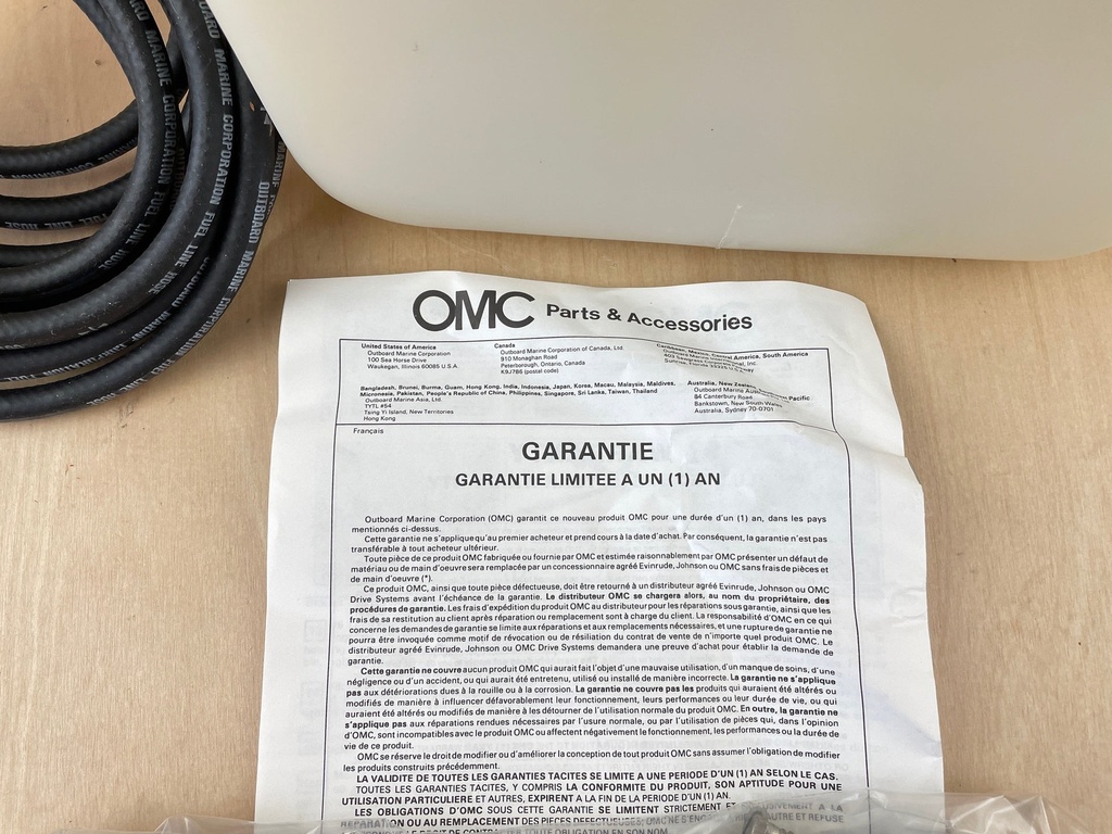 Johnson Evinrude OMC 176995 124658 1.8 Gallon Oil Tank Kit Assembly Brand New