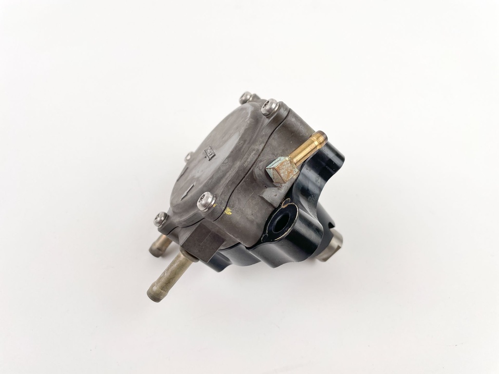 2003 Honda 200 HP 4 Stroke Outboard Fuel Pump 16700-ZY3-A01 OEM