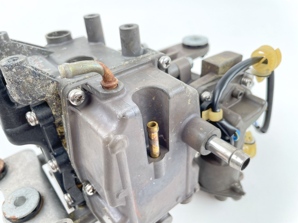 2003 Honda 200 HP 4 Stroke Outboard Vapor Separator Tank VST 16730-ZY3-A04 OEM