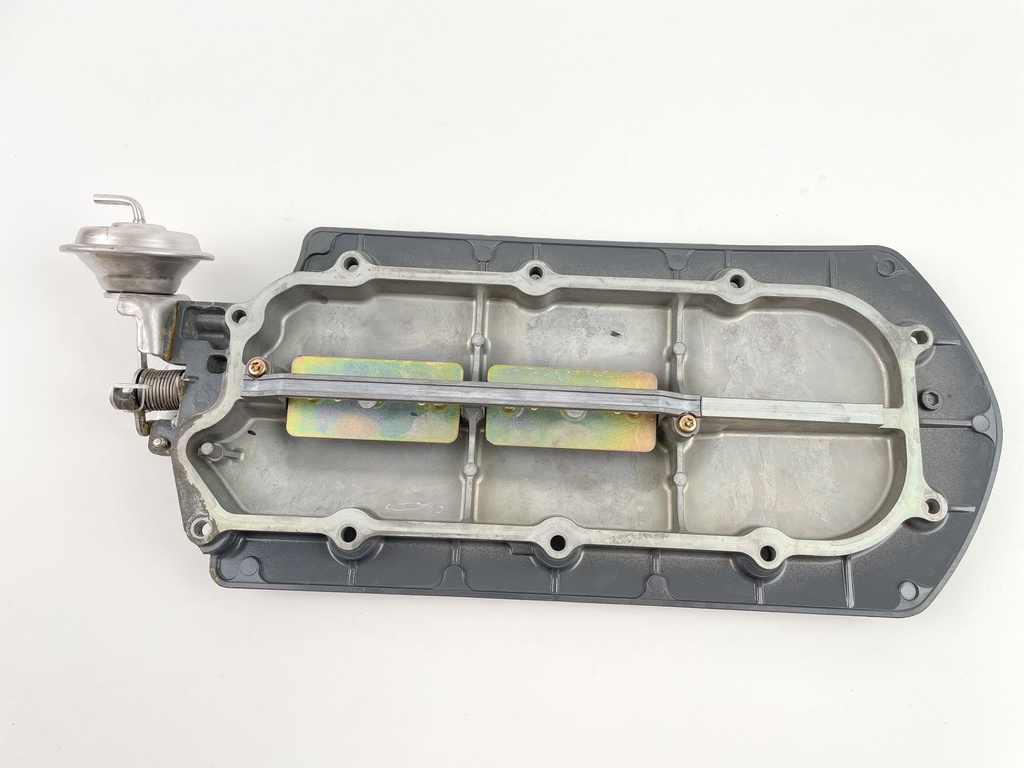 2003 Honda 200 HP 4 Stroke Outboard Intake Cover 17130-ZY3-003ZA OEM