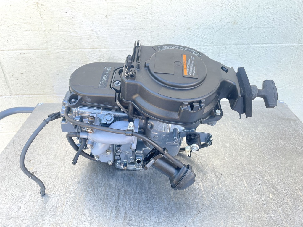 2001 Yamaha 6 HP 4 Stroke Outboard Powerhead 68T-W009B-00-4D OEM