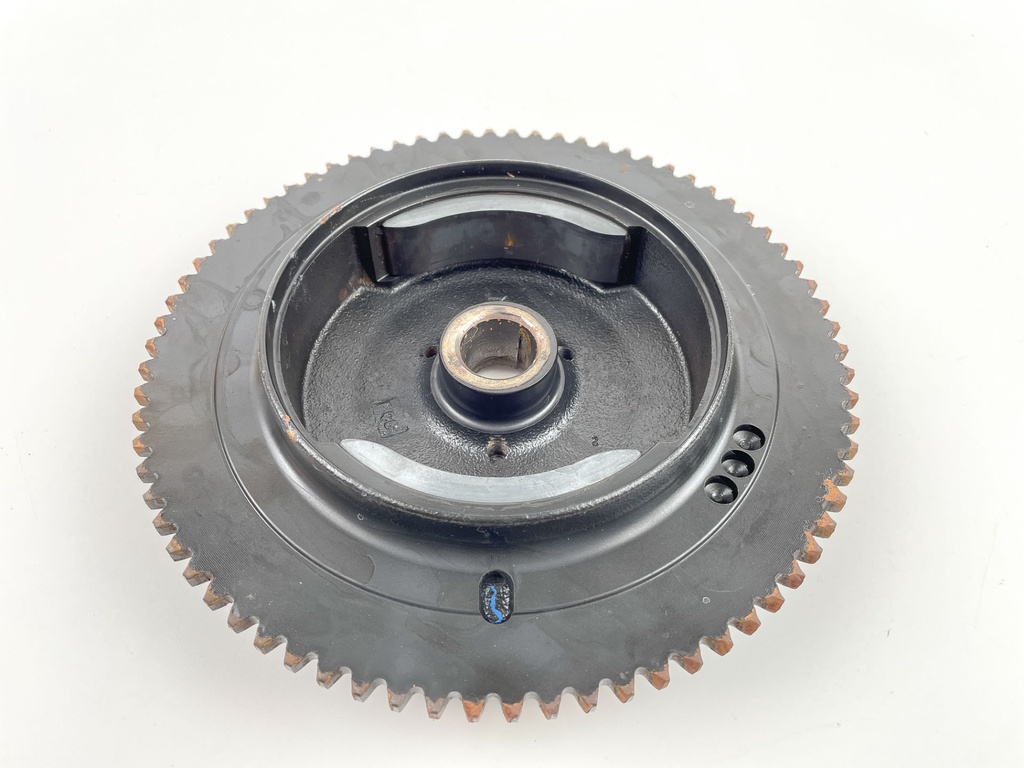 1999 Johnson 25 HP 2 Stroke Outboard Flywheel 0585158 OEM