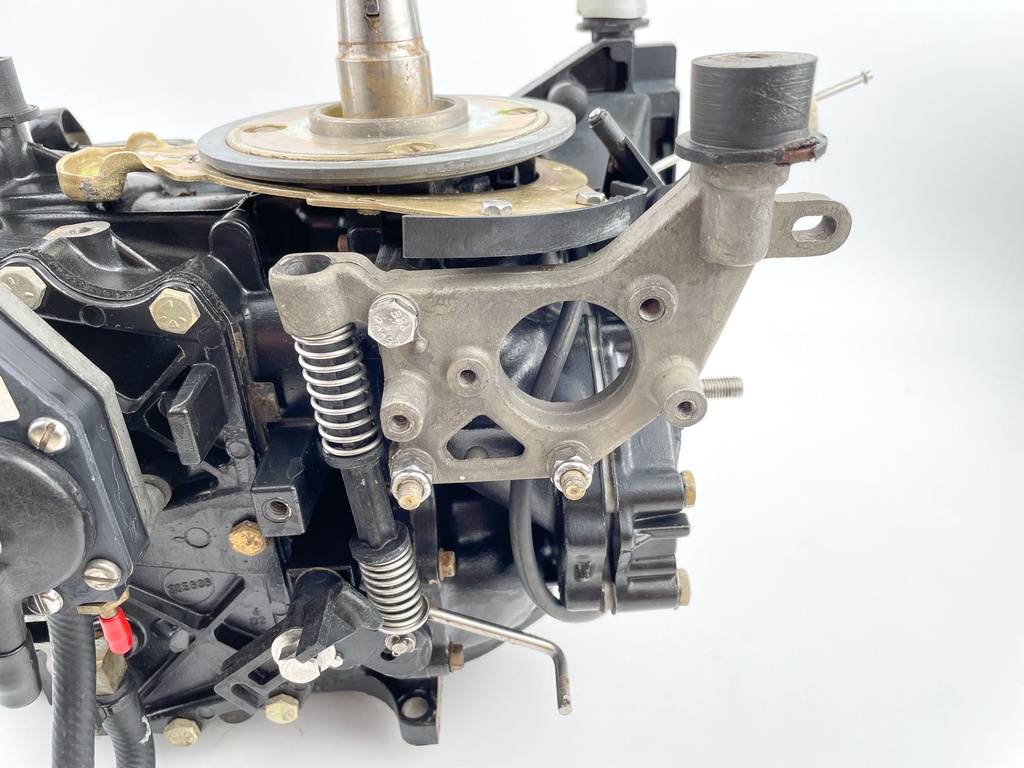 1984 - 2001 Johnson Evinrude 20 25 30 35 HP 2 Stroke Outboard Powerhead