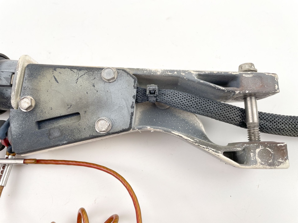 2002 Johnson 25 HP 2 Stroke Outboard Tiller Steering Handle 0434094 OEM