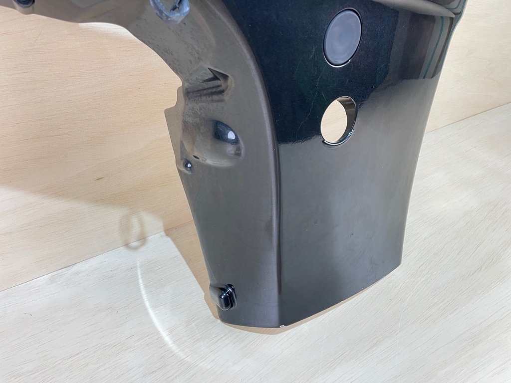 2003 Suzuki 140HP DF140 Port Side Cover Lower Pan 61820-90J11-0EP