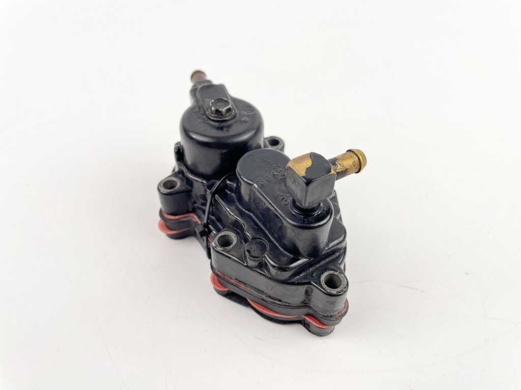 1984 Mercury 90 HP 2 Stroke Outboard Fuel Pump 13527A1 OEM