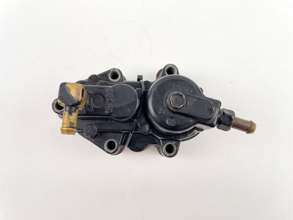 1984 Mercury 90 HP 2 Stroke Outboard Fuel Pump 13527A1 OEM
