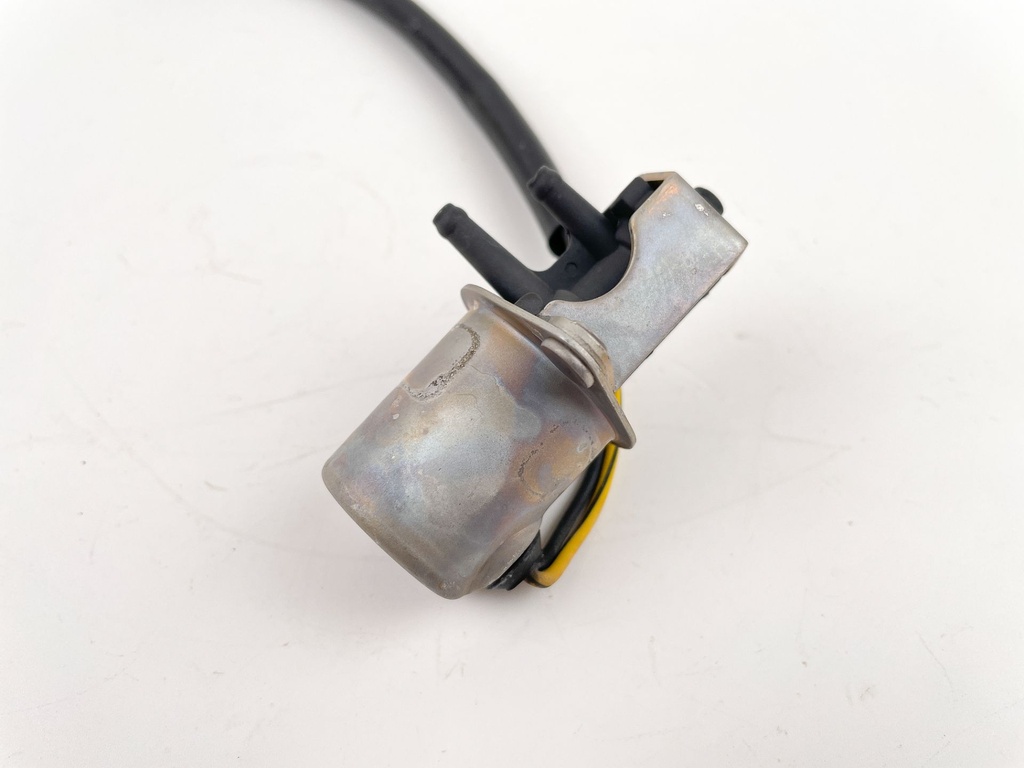 1984 Mercury 90 HP 2 Stroke Outboard Enrichner Solenoid Valve 42859A2 OEM