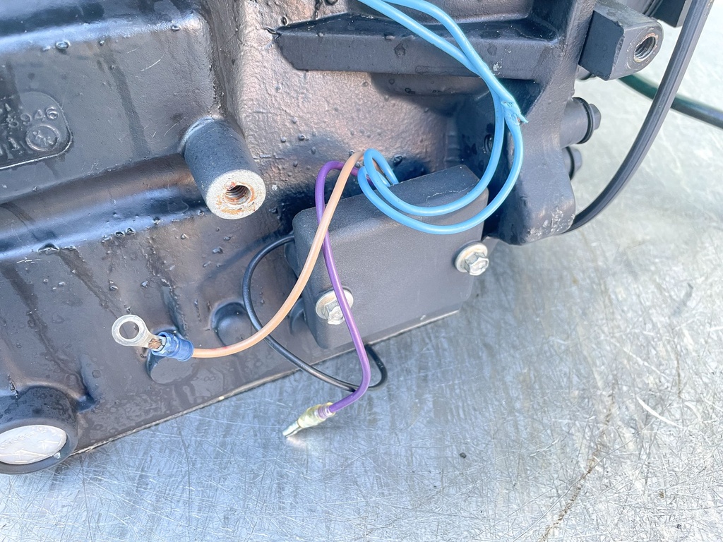 1987-1993 Mercury 75 90 HP 2 Stroke Outboard Powerhead Assembly 8947A22